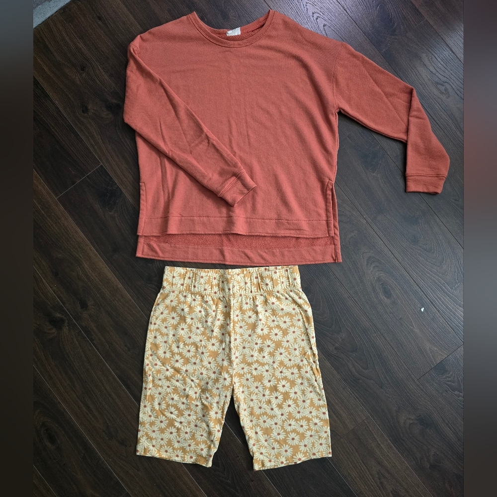Emi & Kay Pj's size medium